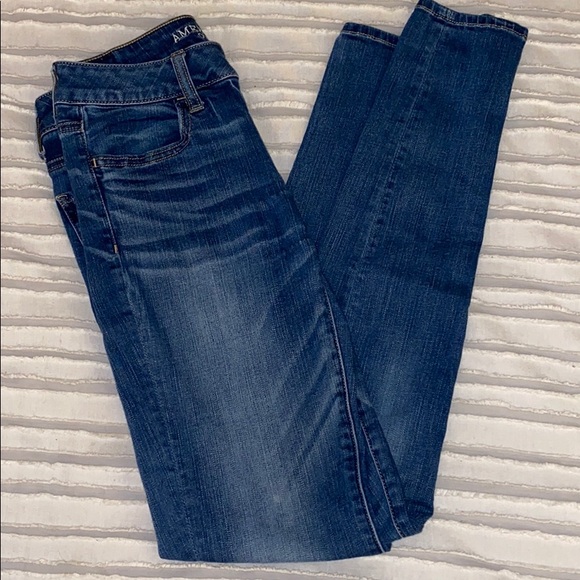 American Eagle Jeans - Picture 1 of 3